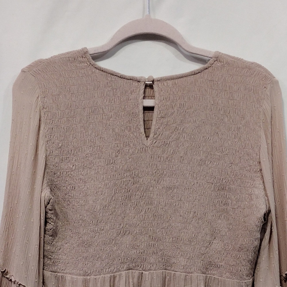 American Eagle Smocked Bell Sleeve Top Women's M Pale Pink Babydoll Barbiecore - Picture 7 of 9